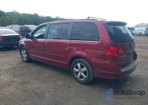 2011 Volkswagen Routan Se из США, поврежденный, VIN 2V4RW3DGXBR716871